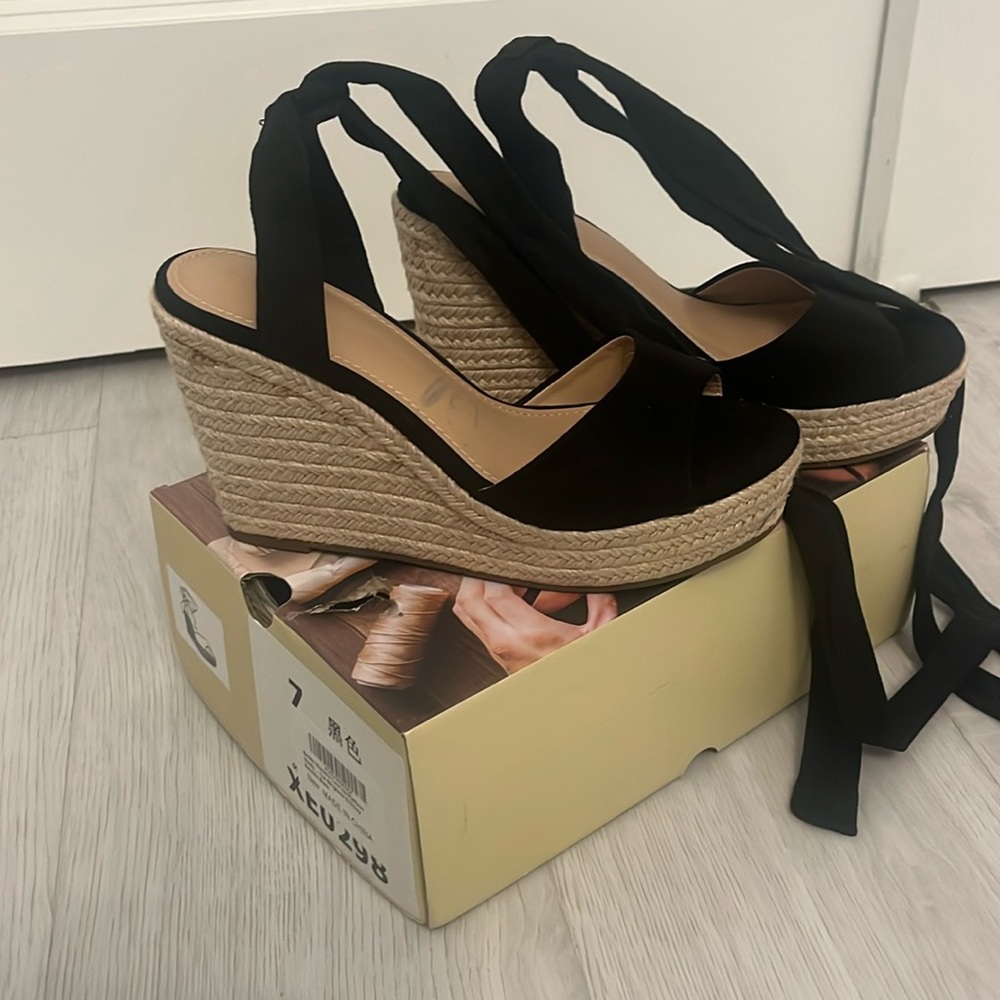 Black Lace Up Wedges, Size 7 NEW IN BOX